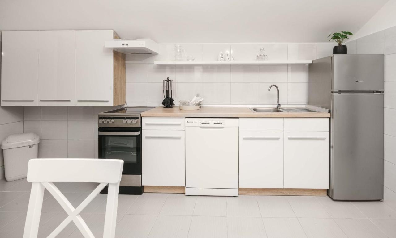 Vila Ms2 Apartment Tribunj  Ngoại thất bức ảnh